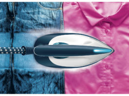 Mit dem Philips PerfectCare Compact bügeln Sie Ihre Kleidung durch den starken, kontinuierlichen Dampfausstoß jetzt noch schneller. Dank der OptimalTEMP-Technologie müssen Sie die Temperatur zwischen einzelnen Kleidungsstücken nicht mehr anpassen