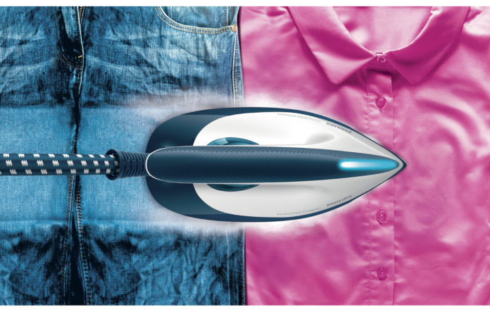 Mit dem Philips PerfectCare Compact bügeln Sie Ihre Kleidung durch den starken, kontinuierlichen Dampfausstoß jetzt noch schneller. Dank der OptimalTEMP-Technologie müssen Sie die Temperatur zwischen einzelnen Kleidungsstücken nicht mehr anpassen