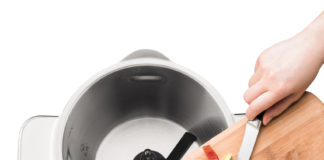 Die neue Küchenmaschine i-Prep&Cook Gourmet von Krups lässt sich durch die Bluetooth Funktion über Smartphone oder Tablet steuern