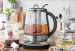 Der Wasserkocher Design Tea & More Advanced von Gastoback ist mit seinem Gareinsatz ein wahres Multitalent