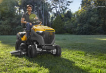 Der neue Rasentraktor Tornado Pro 9118 XW sichert Profi und anspruchsvollem Gartenbesitzer eine ganzjährig starke Performance auf großen Flächen