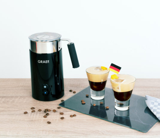 Den Milchaufschäumer MS 702 von Graef gibt es zur Fußball-WM im kostenlosen Set mit zwei Gläsern für die Milchkaffee-Spezialität Shakerato