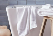Handtuch Badewanne