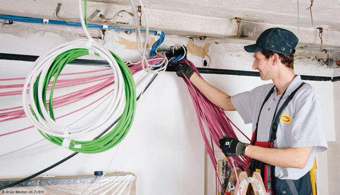 Sanieren Altbau Elektroverteilung Netzwerk