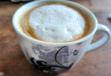 Mit den Geräten im Test lässt sich mit etwas Geschick auch ein geschmacklich hervorragender Cappuccino mit ordentlich Milchschaum bereiten