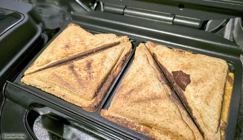 Lecker getoastete Sandwiches sind ein beliebtes Essen für Jung und Alt. Unsere drei Geräte backen alle sehr schmackhafte Sandwichscheiben aus