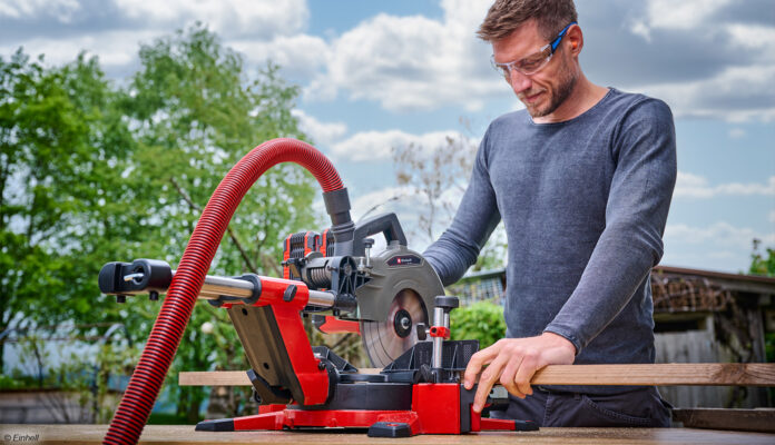 Einhell Akku-Zug-Kapp-Gehrungssäge TE-SM 36-10 L Li