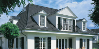Haus mit Braas Dachziegeln