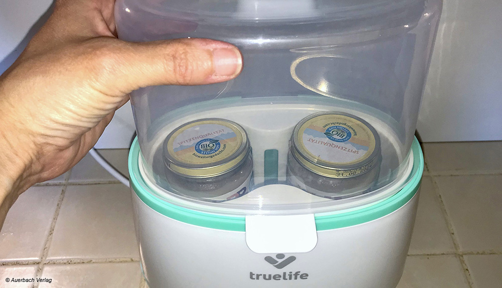 Das Truelife-Gerät kann zwei Portionen parallel erhitzen, nicht nur für Zwillingseltern eine feine Sache 
