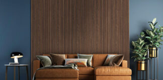 Akustikpaneele in Wohnzimmer hinter Couch