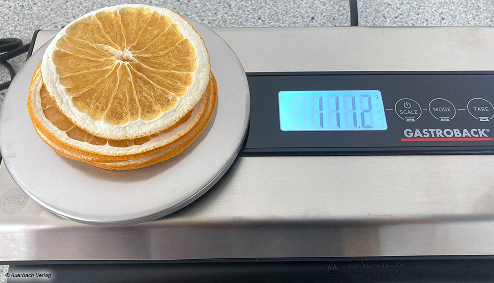Zum Advanced-Modell von Gastroback gehört eine digitale Feinwaage, mit der die Zutaten genau abgewogen werden können