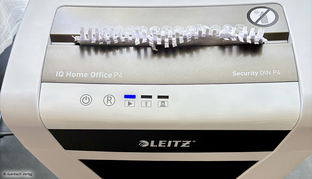 Einige Modelle verfügen über komfortable Touchbedienelemente mit LED-Beleuchtung 
