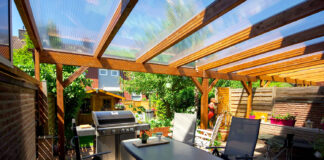 Terrassenüberdachung mit Stegplatten