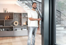 Elektrische Sonnenschutzsysteme ermöglichen smartes Energie- und Klimamanagement für zu Hause.