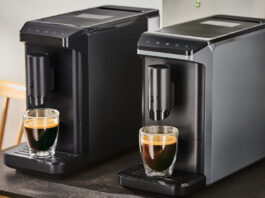 Der kleinste Kaffeevollautomat, der Esperto Mini von Tchibo, ist jetzt in Schwarz oder Grau erhältlich.