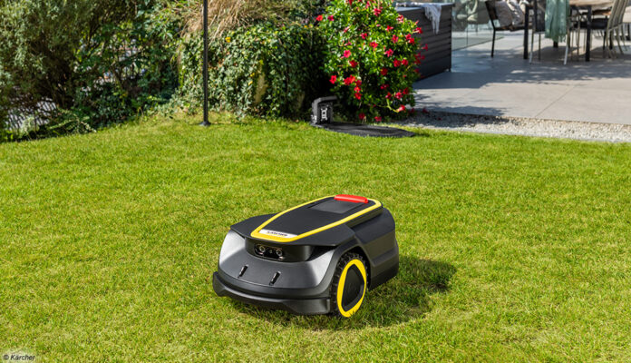 Neuer kabelloser Rasenmähroboter RCX 4 mit‬ Allradantrieb von Kärcher für Flächen bis 1500 m²