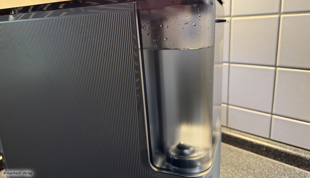 Rund 1,1 Liter Wasser fasst der Wassertank. Genug für mindestens fünf Tassen Kaffee