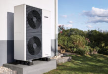 Vaillant: Wärmepumpe Hauswand außen